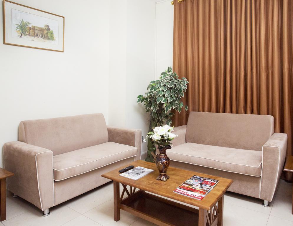 Nuzha Hotel Apartments Маскат Экстерьер фото